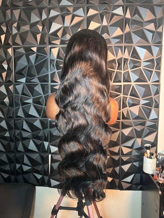 Body Wave 13x6 HD Lace Frontal Wigs Transparent Lace Frontal Human Hair Wigs Pre plucked Body Wave Human Hair Wigs For Women